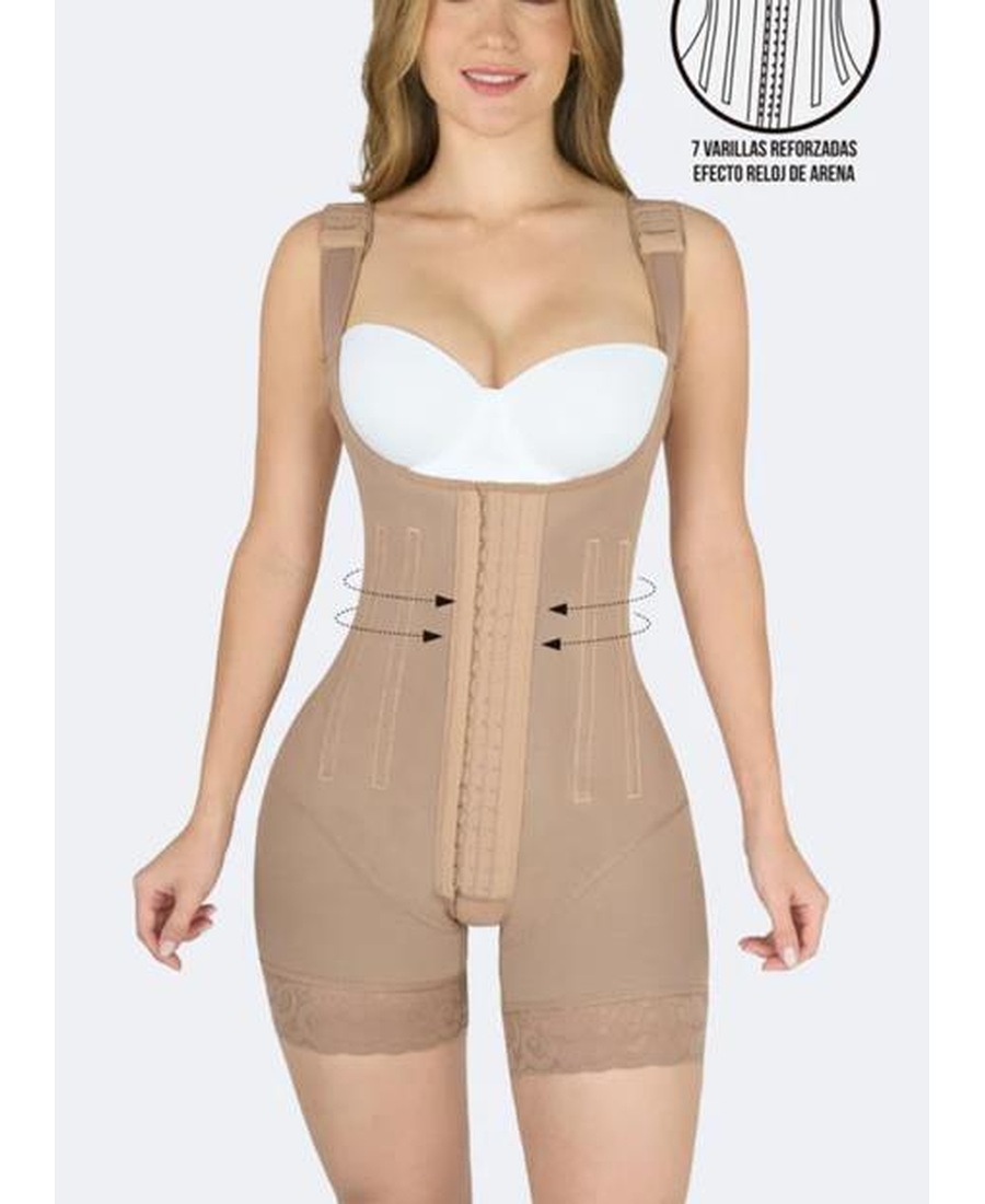 Hourglass Full Body with 7 Rods